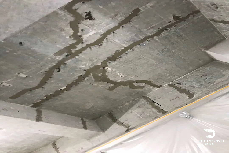 外墻裂縫修補膠怎么用 外墻裂縫修補膠怎么用